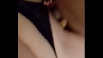 a sexo video puheta amigo esposa de vendo e brasileiro um batendo com Japan rogol mama tiri