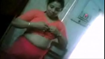 fucking in aunty toilet desi Xxx indian hoswife sexy video downlod