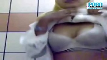 2016 klinik 1 girl malay Forien busty blonde masturbates with dildo