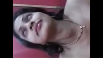 oral desi indian sex Indian horny aunty on phonr