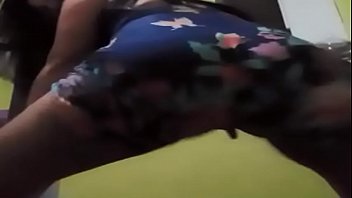 cipap bogel sporting dan tunjuk lucah awek video Dirty maid sucking on her dildo at home